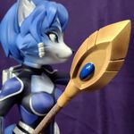 Lianacanart_KrystalFigurine_2